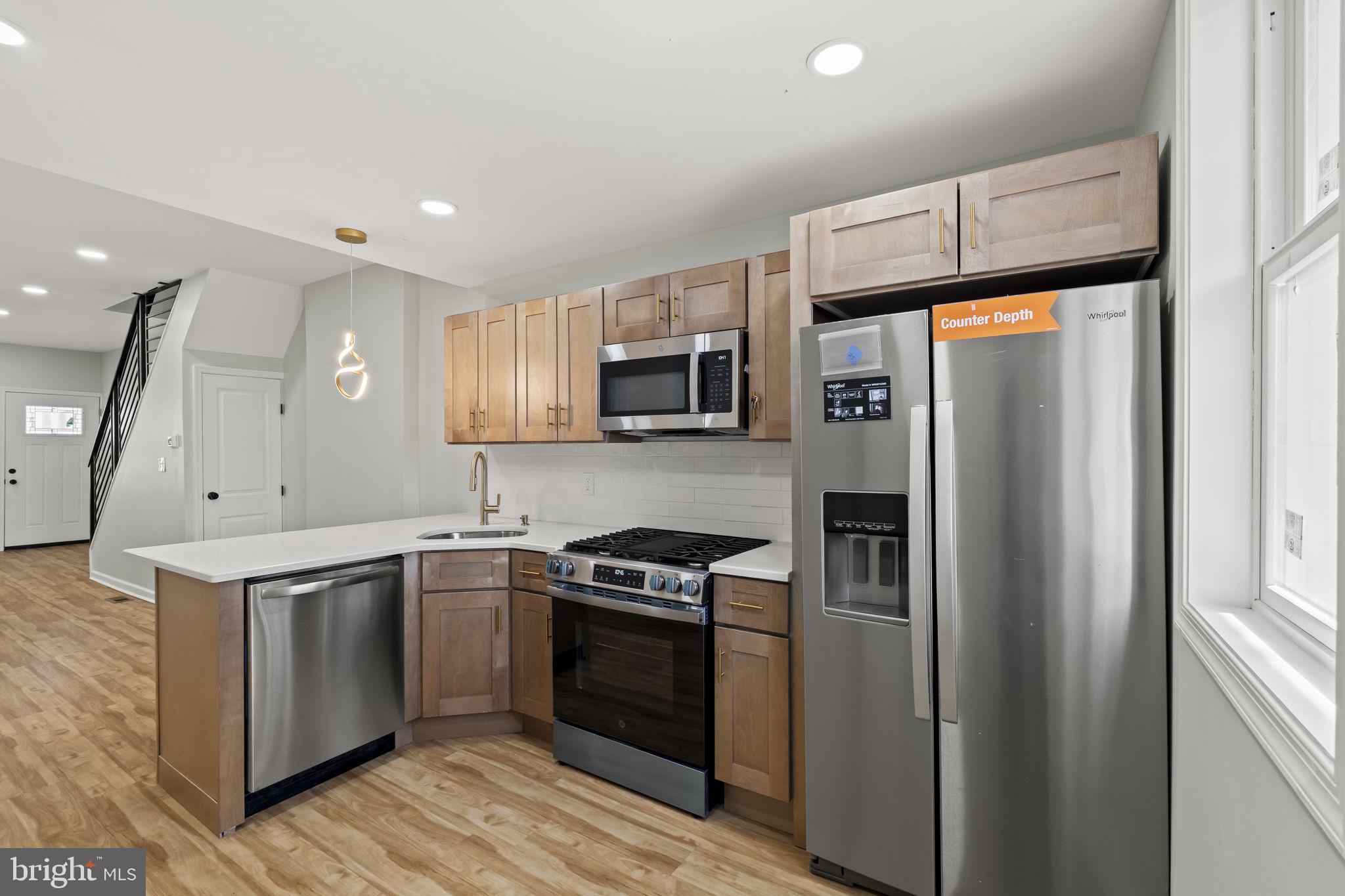 6154 Kingsessing Avenue Philadelphia, PA 19142 - Photo 10 of 33 New Appliances