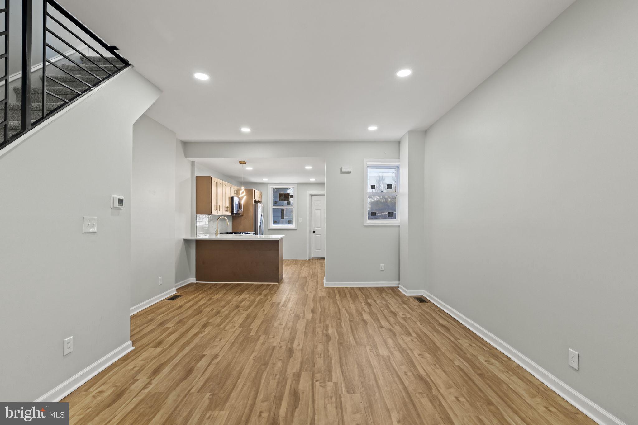 6154 Kingsessing Avenue Philadelphia, PA 19142 - Photo 4 of 33 Natural Light