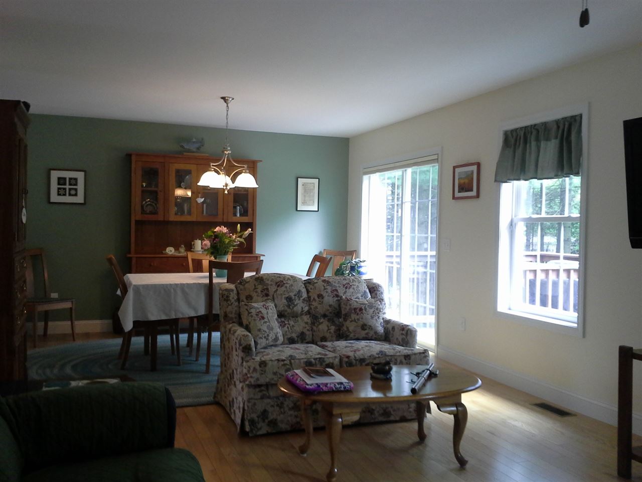 847 Porters Point Road Colchester, VT 05446 - Photo 5 of 10 Gallery Image 5