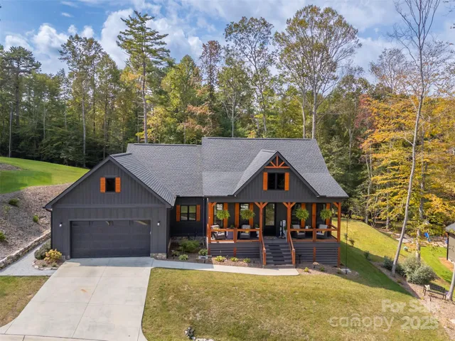 $710,000 | 118 Byron Forest Lane, Horse Shoe, NC 28742