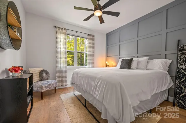 $710,000 | 118 Byron Forest Lane, Horse Shoe, NC 28742