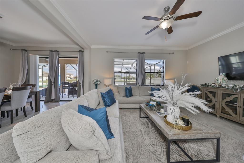11610 Sunburst Marble Road Riverview, FL 33579 - Photo 12 of 48 Gallery Image 12
