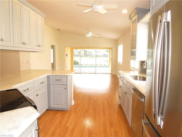$3,000 | 4235 Redonda Lane, Naples, FL 34119