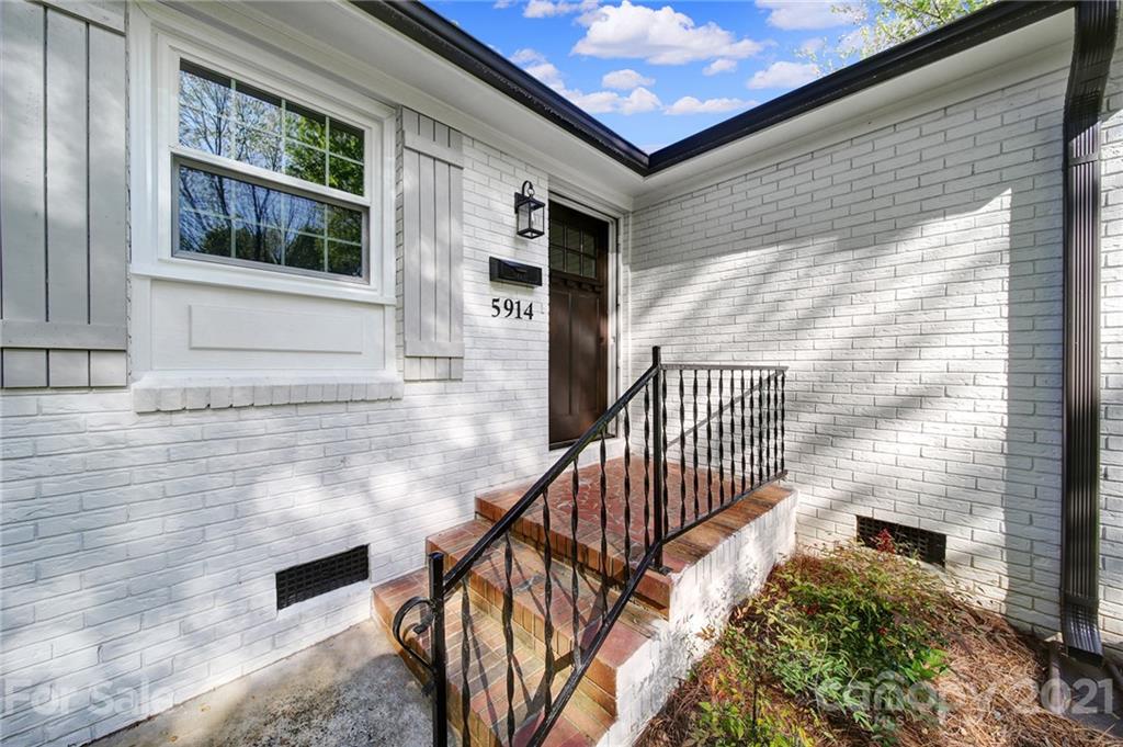 5914 Brookhaven Road Charlotte, NC 28210 - Photo 3 of 34 Gallery Image 3