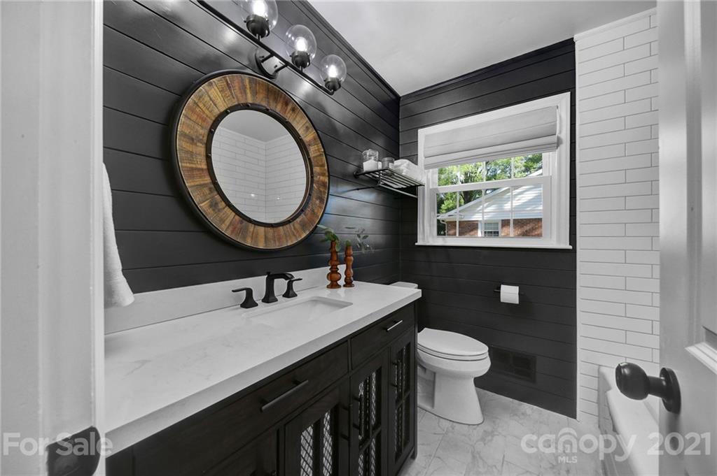 5914 Brookhaven Road Charlotte, NC 28210 - Photo 24 of 34 Gallery Image 24