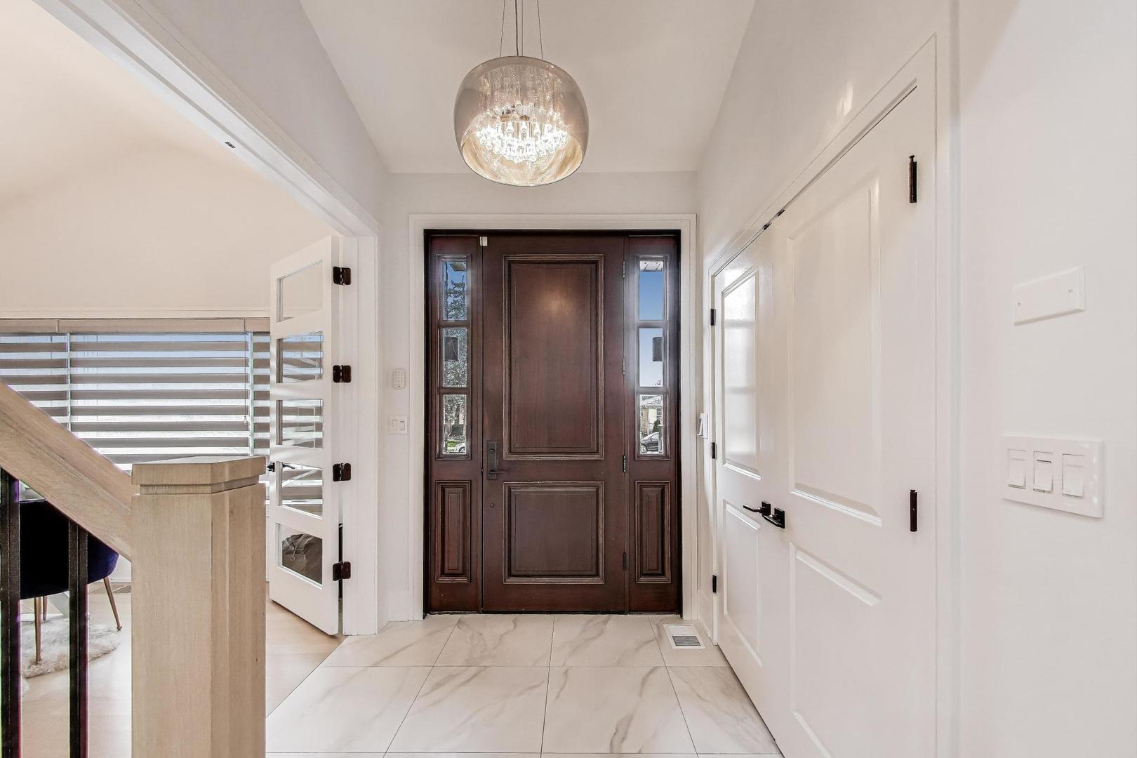 6842 Beckwith Road Morton Grove, IL 60053 - Photo 3 of 51 Gallery Image 3