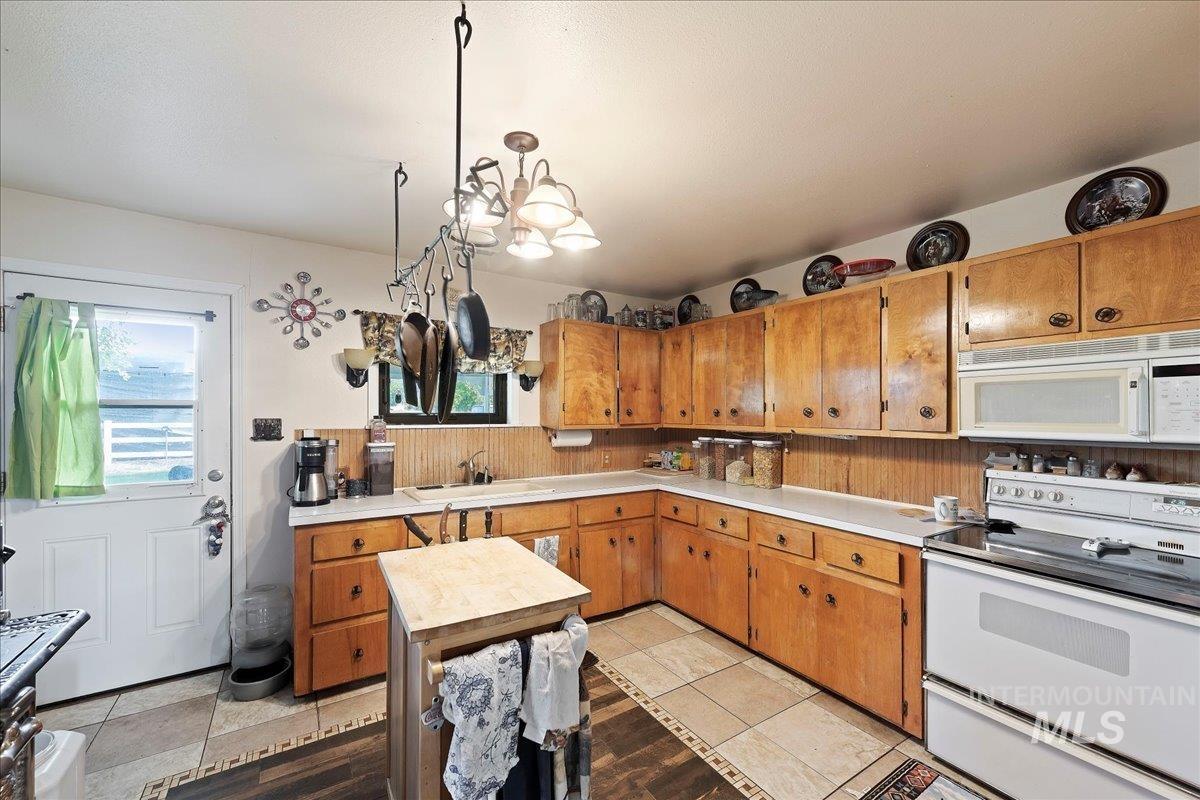 3 East 8th Street North Middleton, ID 83644 - Photo 5 of 22