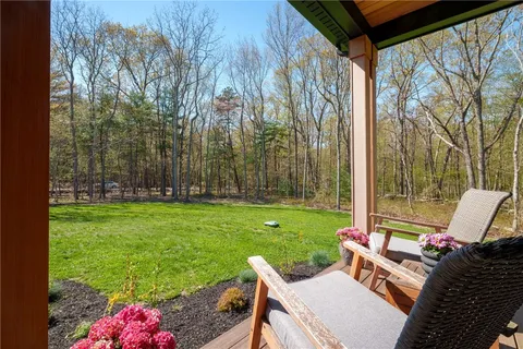$1,450,000 | 450 Carrs Pond Road, East Greenwich, RI 02818
