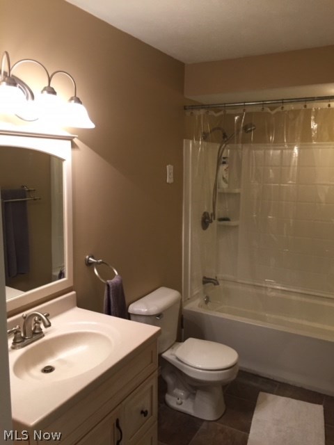 11925 Reno Drive Parma, OH 44130 - Photo 22 of 32 Bathroom on 1st Floor.