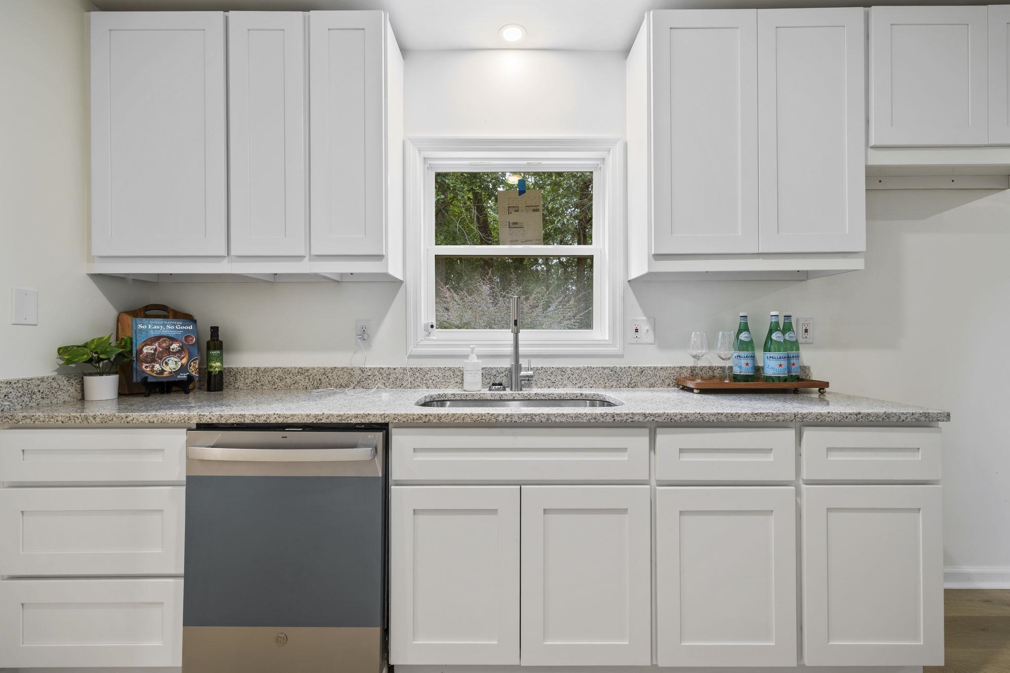 1495 Melvin Hill Road Campobello, SC 29322 - Photo 5 of 13 Gallery Image 5