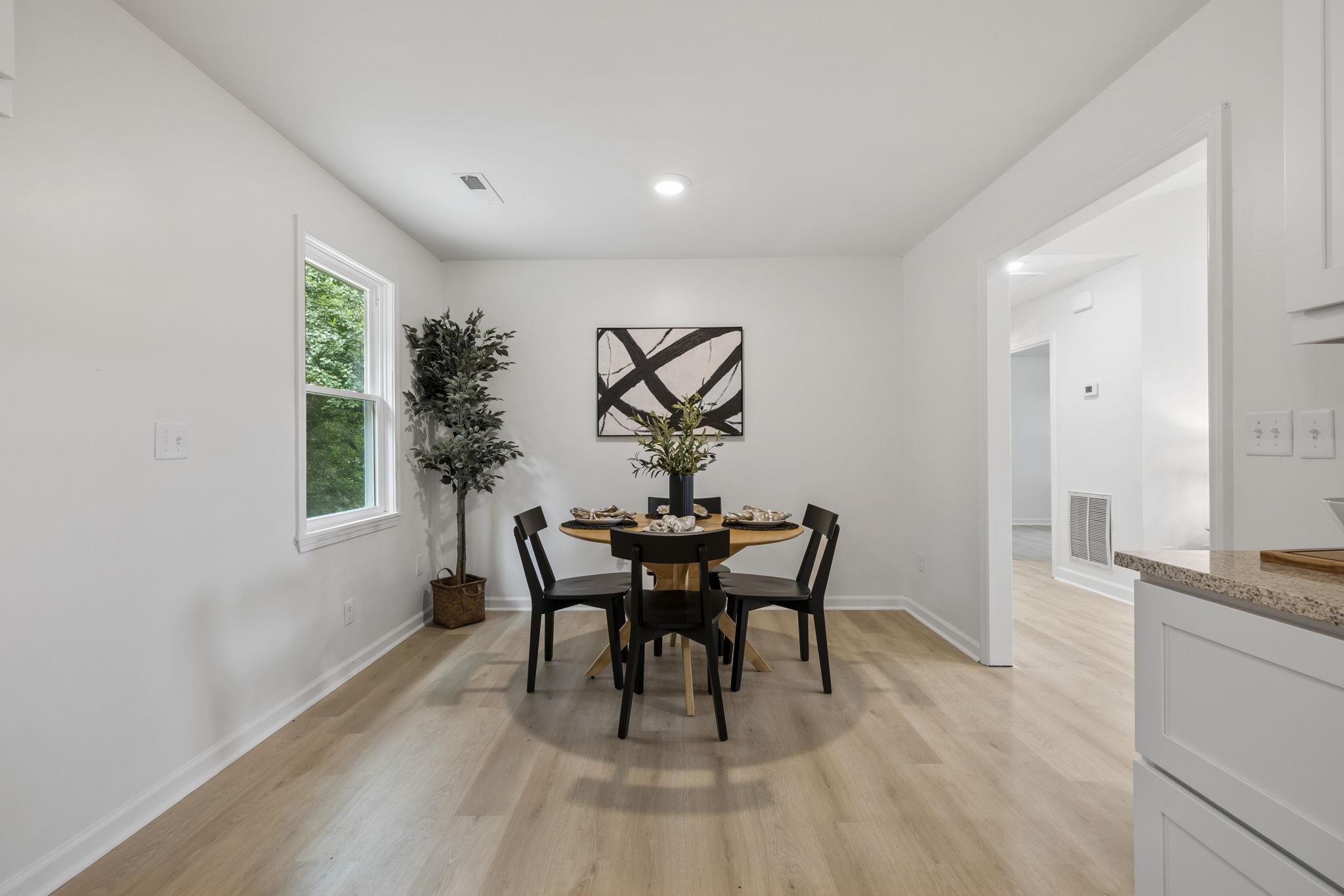 1495 Melvin Hill Road Campobello, SC 29322 - Photo 7 of 13 Gallery Image 7