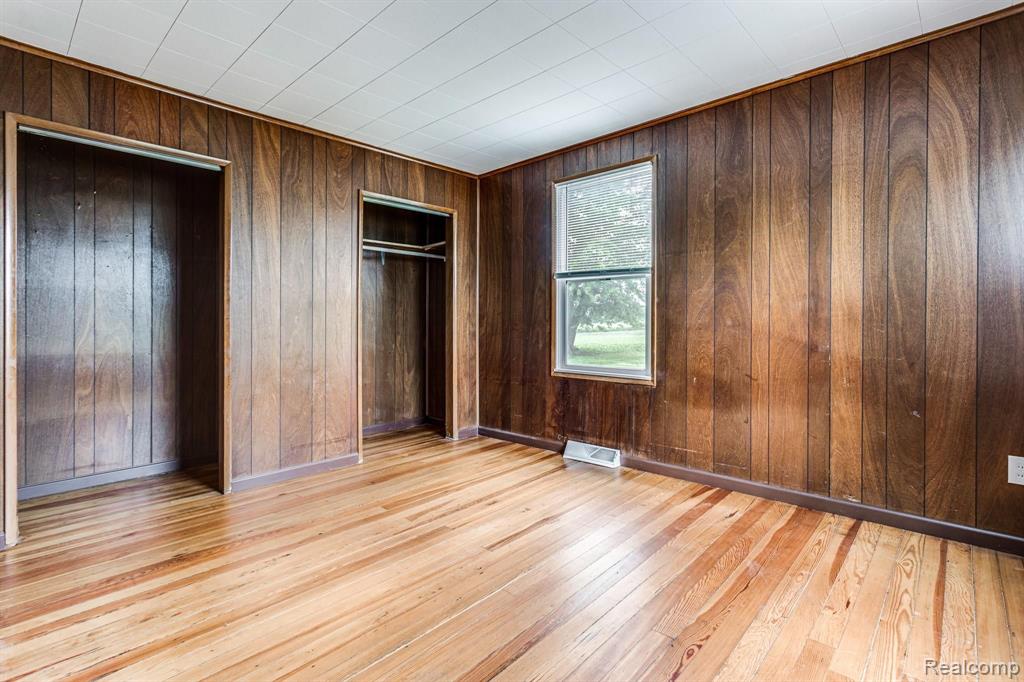7672 Fargo Road Avoca, MI 48006 - Photo 20 of 32