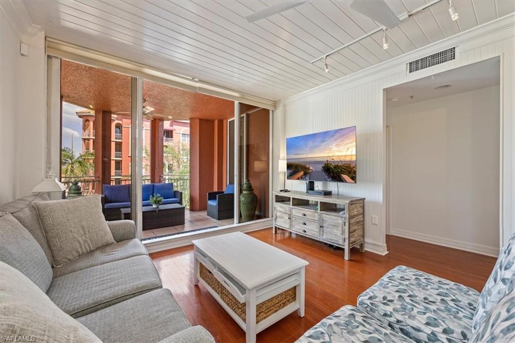 410 Bayfront Place, Unit 2301 Naples, FL 34102 - Photo 3 of 19