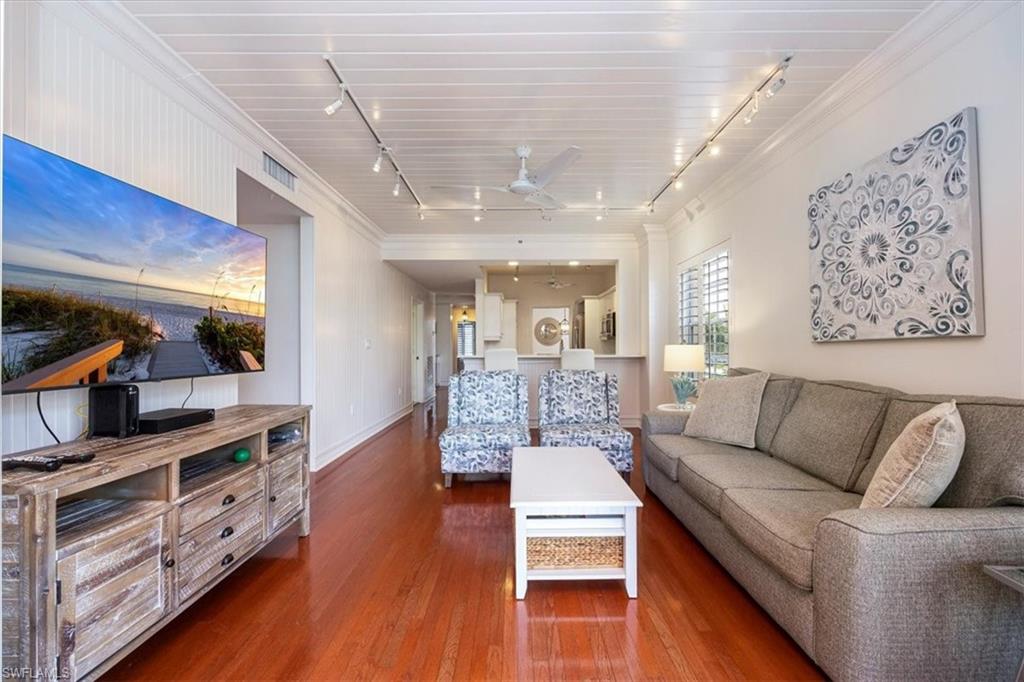 410 Bayfront Place, Unit 2301 Naples, FL 34102 - Photo 4 of 19