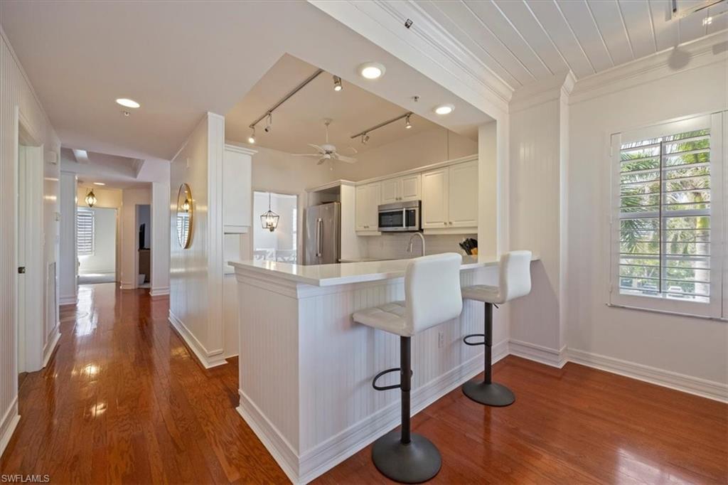 410 Bayfront Place, Unit 2301 Naples, FL 34102 - Photo 5 of 19