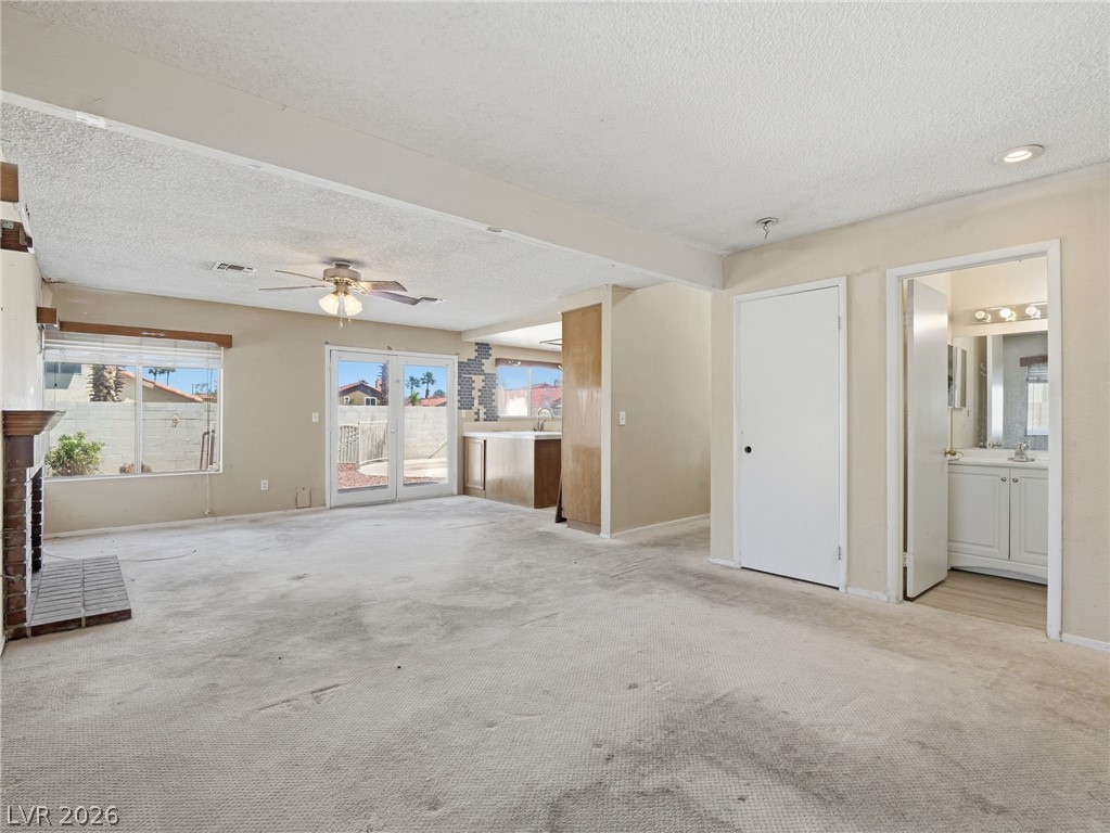 342 Clayton Street Henderson, NV 89074 - Photo 3 of 22