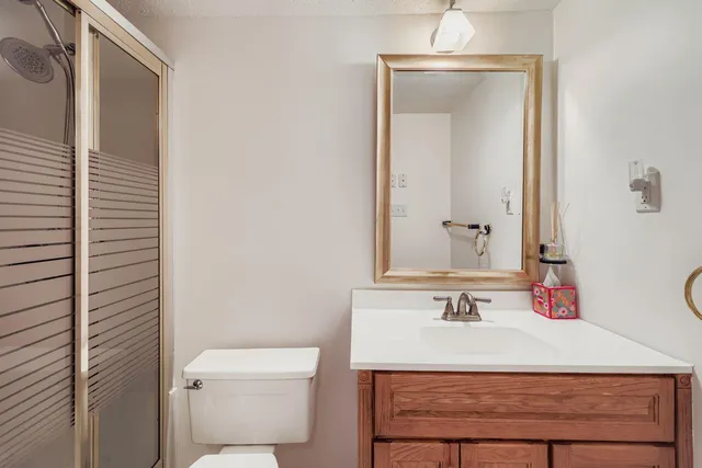 $575,000 | 602 Marie Avenue West, Mendota Heights, MN 55118