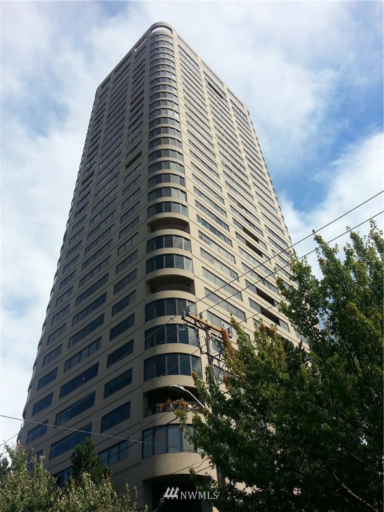1301 Spring Street, Unit 19I Seattle, WA 98104 - Photo 13 of 16 Gallery Image 13