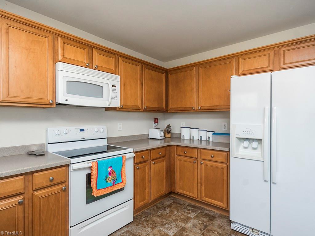 2530 Covington Loop Graham, NC 27253 - Photo 5 of 24 Gallery Image 5