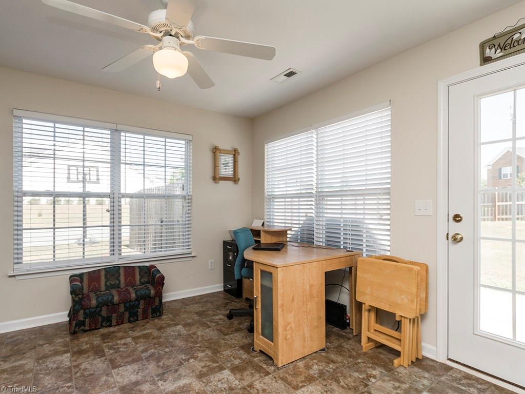 2530 Covington Loop Graham, NC 27253 - Photo 7 of 24 Gallery Image 7