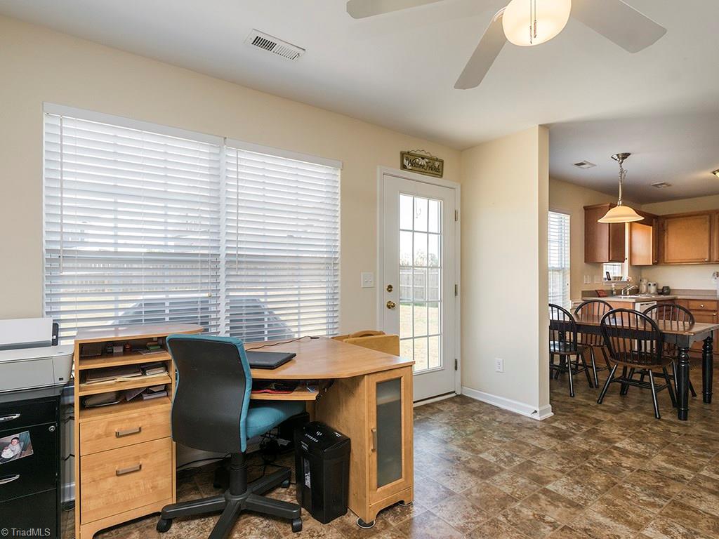2530 Covington Loop Graham, NC 27253 - Photo 8 of 24 Gallery Image 8