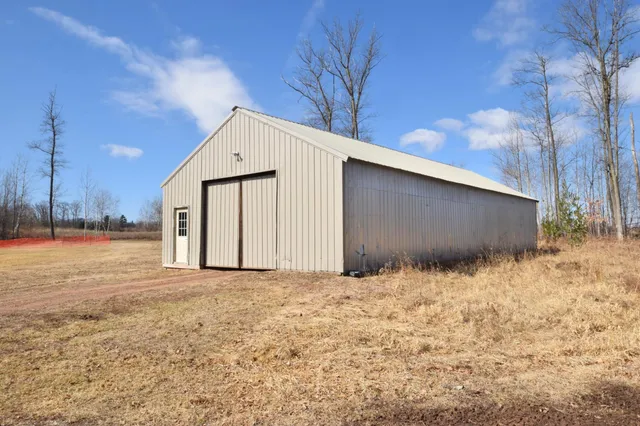 $399,900 | 8160 Waldora Road, Siren, WI 54872