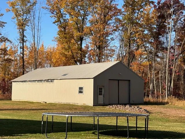 $399,900 | 8160 Waldora Road, Siren, WI 54872