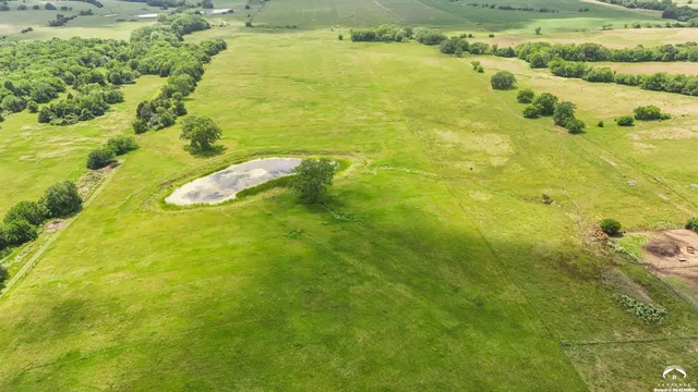 $319,000 | 0 Y Road, Meriden, KS 66512