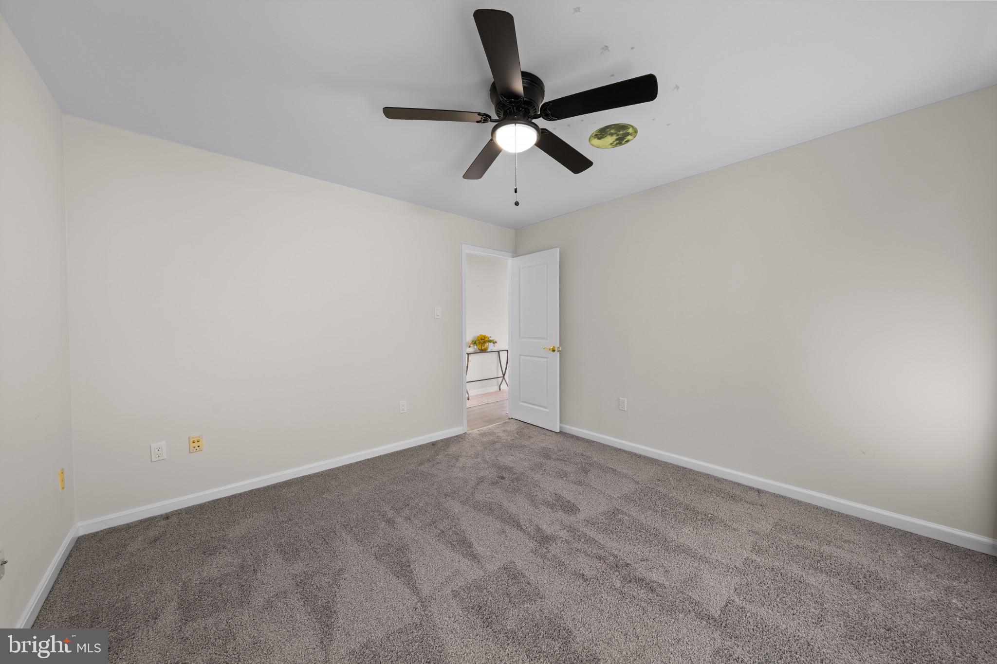 4132 Larson Lane Mount Airy, MD 21771 - Photo 26 of 36 a view of room with a ceiling fan
