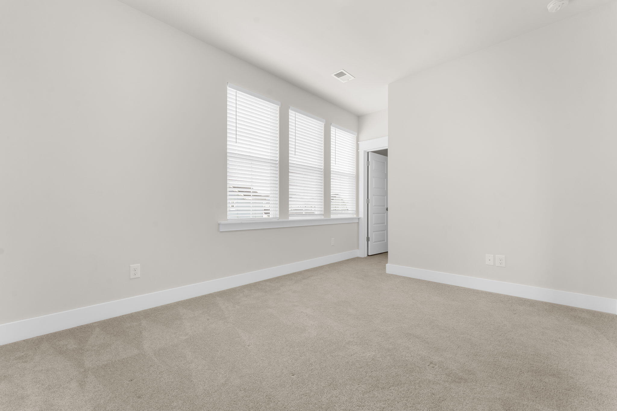 109 Marion Road Summerville, SC 29486 - Photo 38 of 51 36-web-or-mls-DSC06378