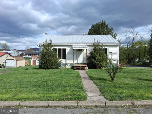 $145,000 | 256 Blackiston Avenue, Cumberland, MD 21502