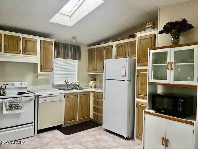 747 East Germann Road, Unit 85 San Tan Valley, AZ 85140 - Photo 2 of 30 Bright Kitchen