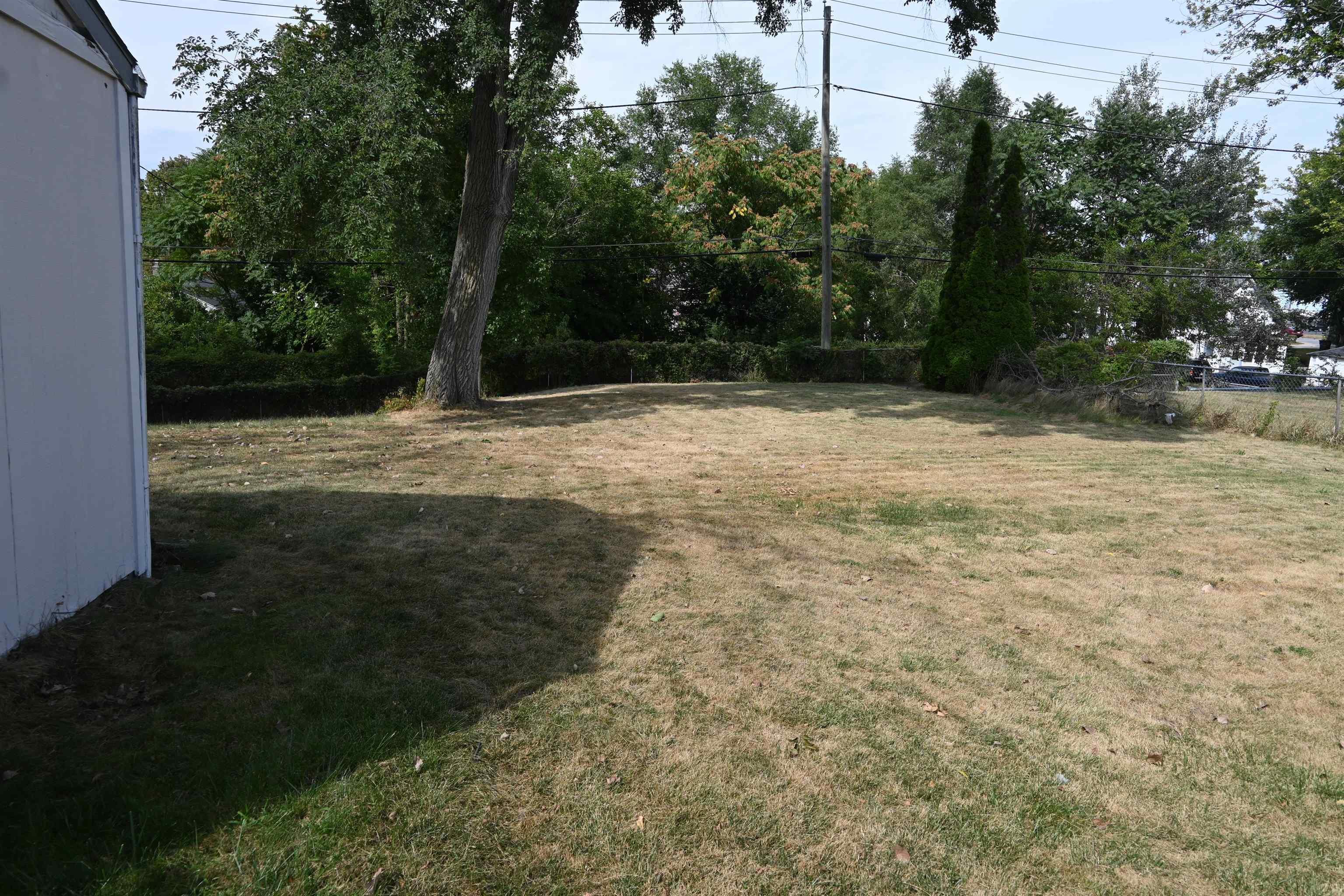 2036 Riedmiller Avenue Fort Wayne, IN 46802 - Photo 9 of 24 Gallery Image 9