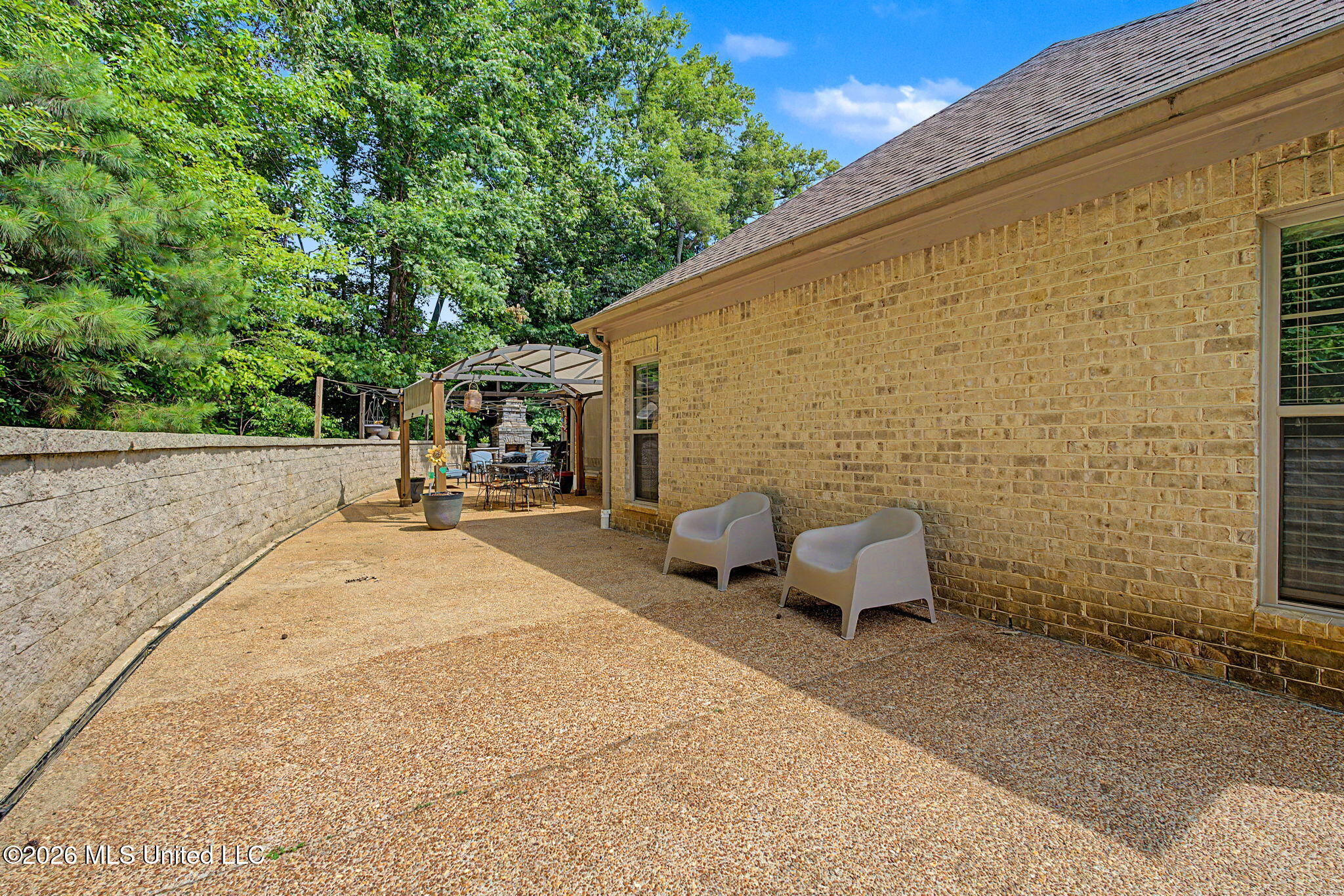1595 Southern Rdg Trail Olive Branch, MS 38654 - Photo 41 of 48 Extended Patio View 2
