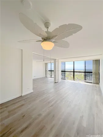 $3,300 | 4300 Waialae Avenue, Unit A1403, Honolulu, HI 96816