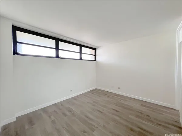 $3,300 | 4300 Waialae Avenue, Unit A1403, Honolulu, HI 96816