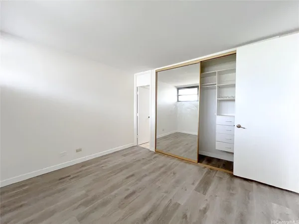 $3,300 | 4300 Waialae Avenue, Unit A1403, Honolulu, HI 96816