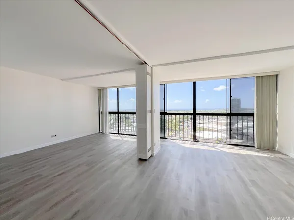 $3,300 | 4300 Waialae Avenue, Unit A1403, Honolulu, HI 96816