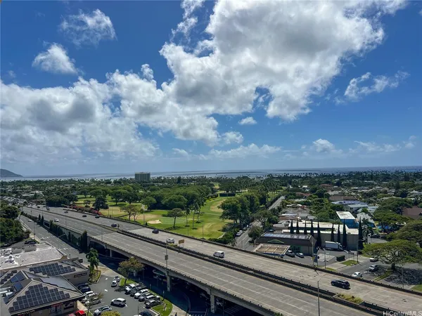 $3,300 | 4300 Waialae Avenue, Unit A1403, Honolulu, HI 96816