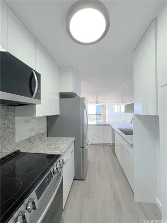 $3,300 | 4300 Waialae Avenue, Unit A1403, Honolulu, HI 96816