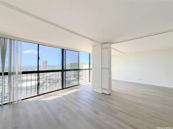 $3,300 | 4300 Waialae Avenue, Unit A1403, Honolulu, HI 96816