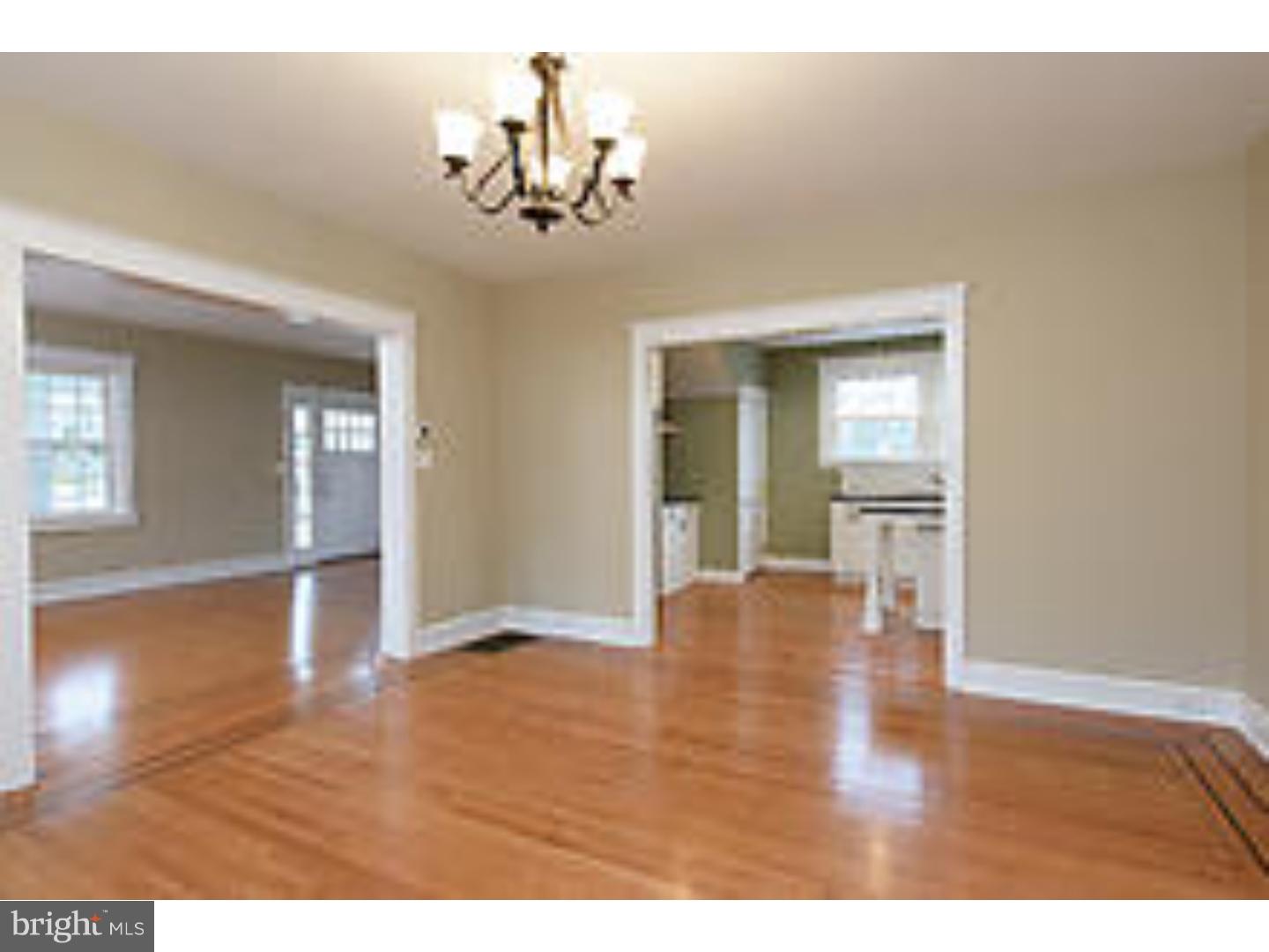 131 South Rolling Road Springfield, PA 19064 - Photo 9 of 25 a view of empty room with wooden floor