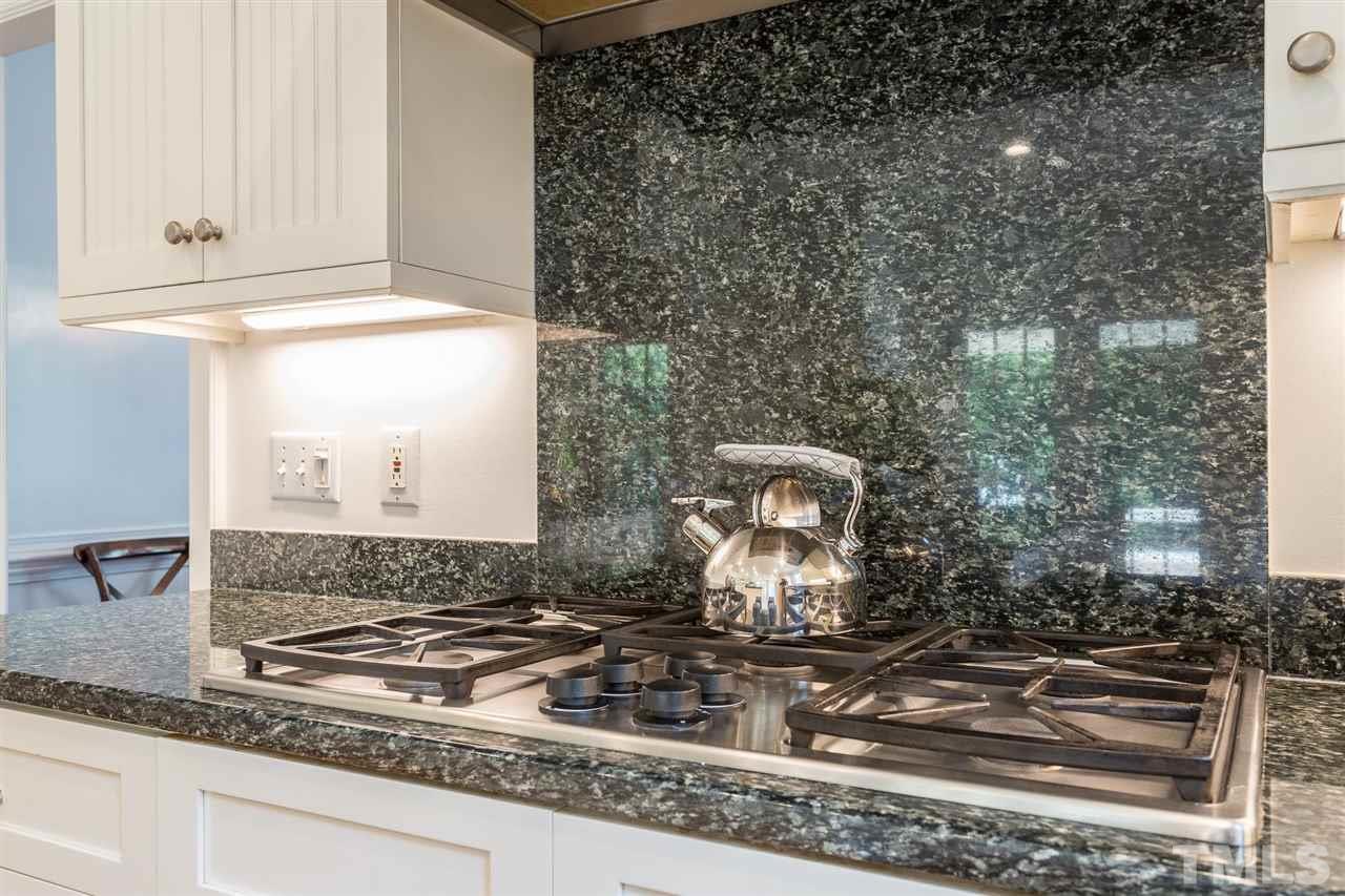 2318 Hales Road Raleigh, NC 27608 - Photo 12 of 30