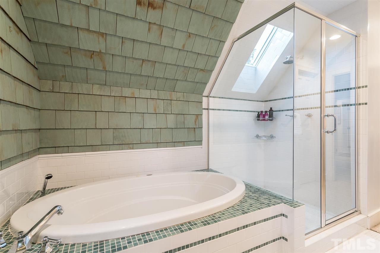 2318 Hales Road Raleigh, NC 27608 - Photo 21 of 30