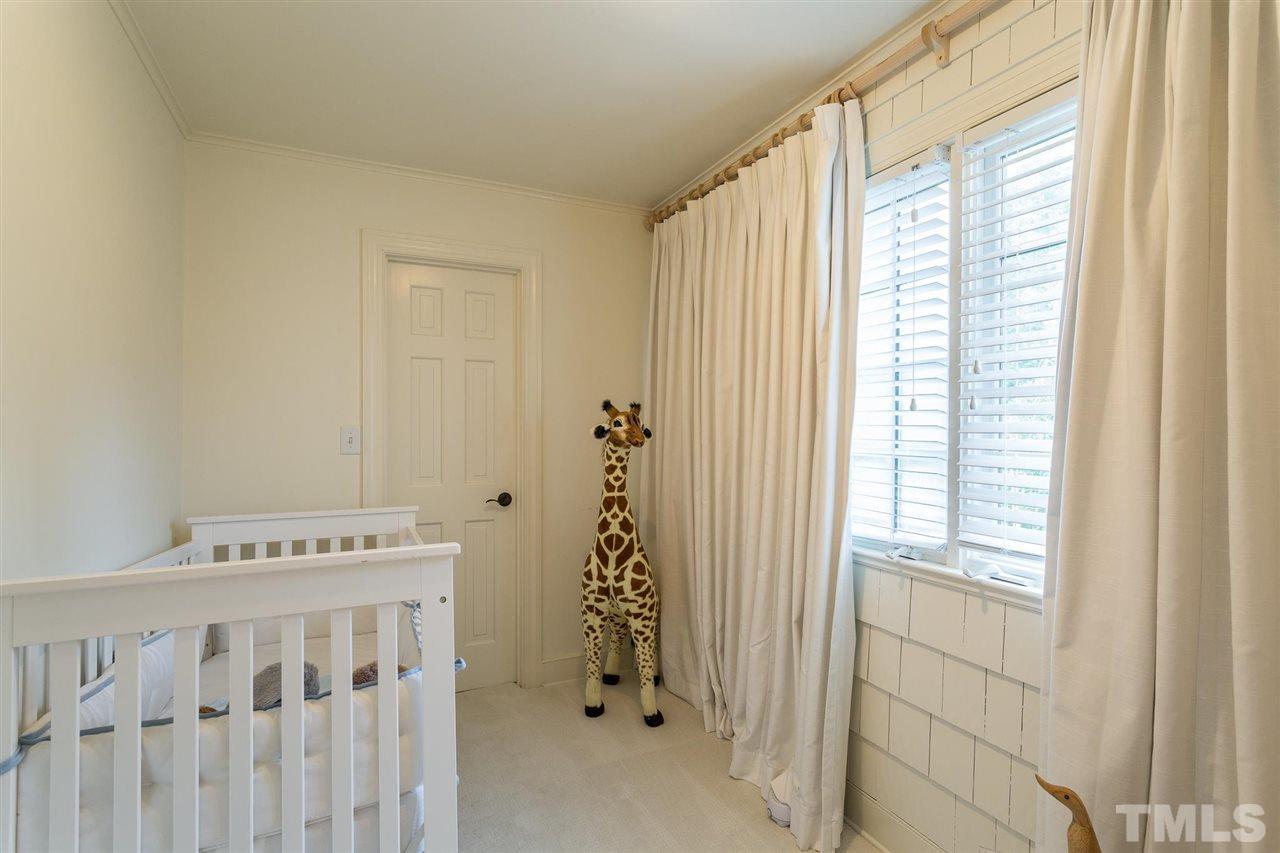 2318 Hales Road Raleigh, NC 27608 - Photo 23 of 30