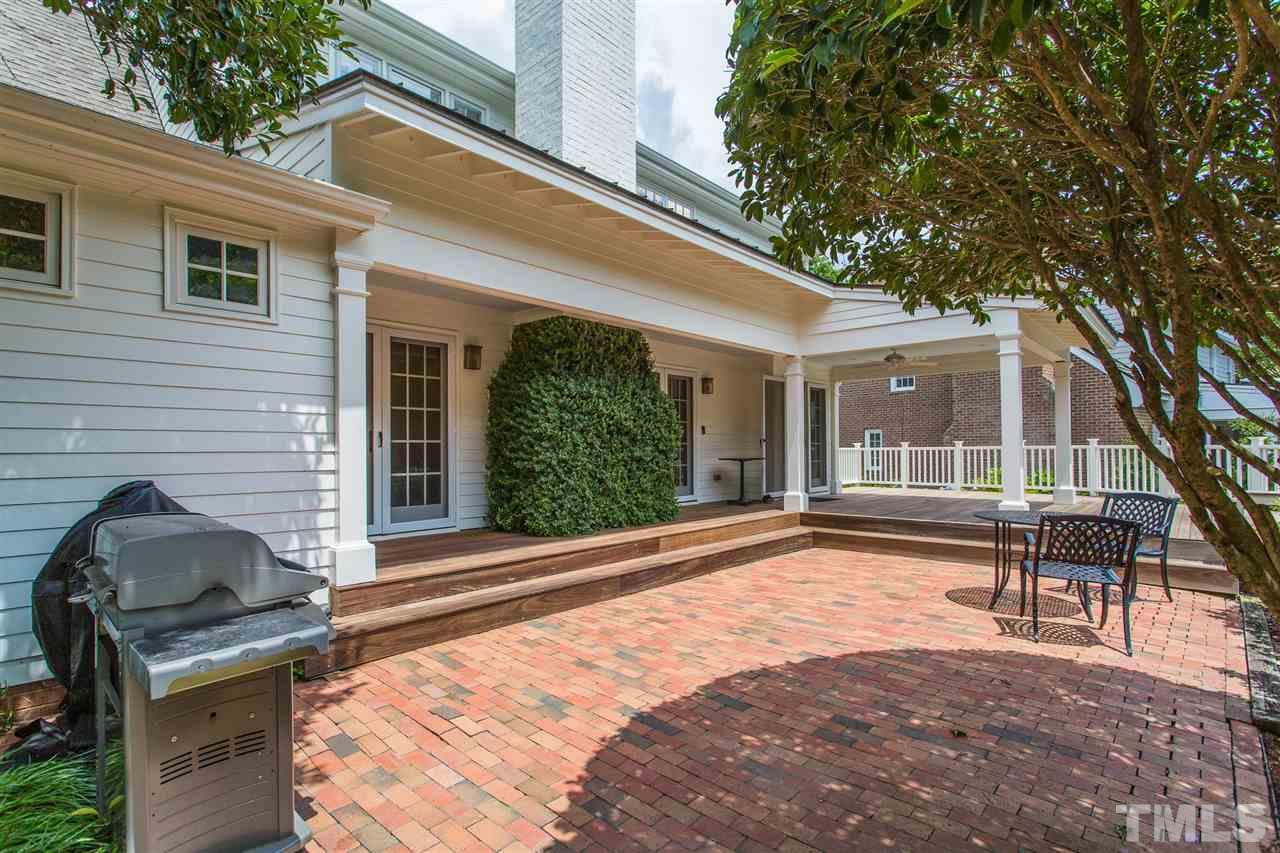 2318 Hales Road Raleigh, NC 27608 - Photo 27 of 30