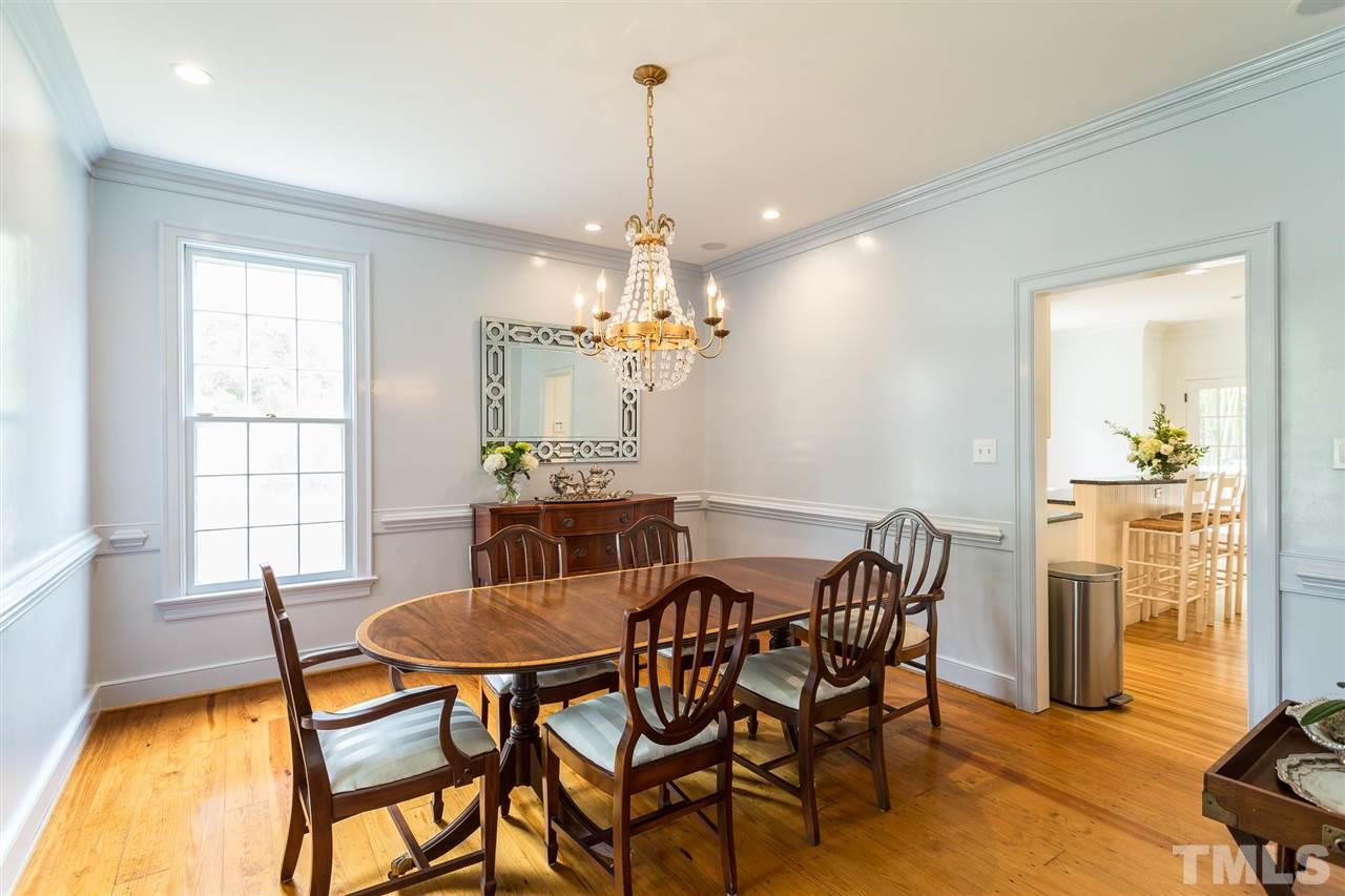 2318 Hales Road Raleigh, NC 27608 - Photo 9 of 30