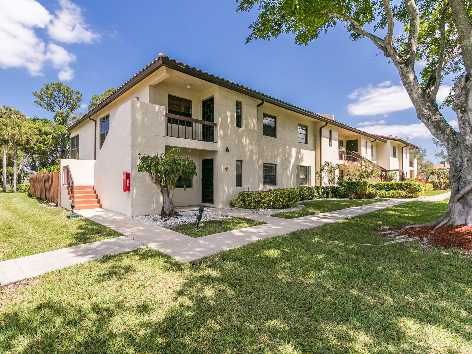 21946 Arriba Real, Unit 2A Boca Raton, FL 33433 - Photo 1 of 25 Front