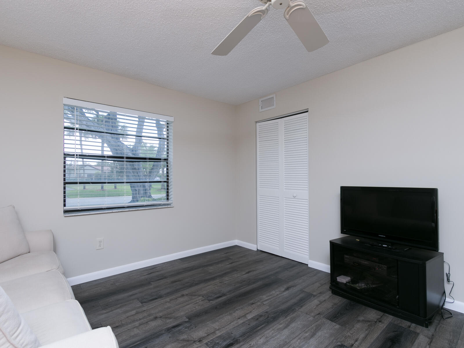 21946 Arriba Real, Unit 2A Boca Raton, FL 33433 - Photo 18 of 25 21946-16