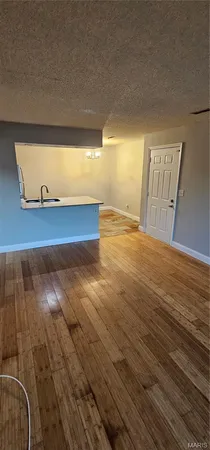 $138,000 | 1460 Summergate Parkway, Unit J, St. Charles, MO 63303